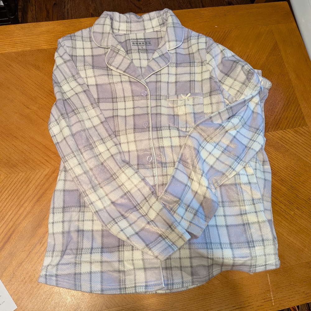 NWOT Croft & Barrow Pajama Set in Lavender and White Plaid - Picture 3 of 9